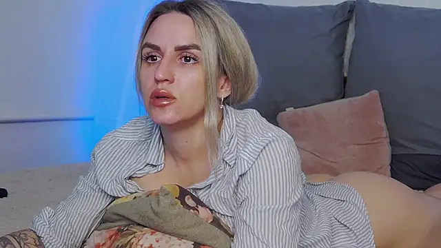 sexy fuzzy socks online show from 6, 4, 2026