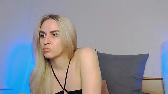 sexy fuzzy socks online show from 22, 4, 2026