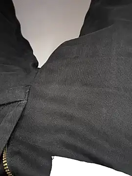 rashmi2026 online show from 6, 4, 2026