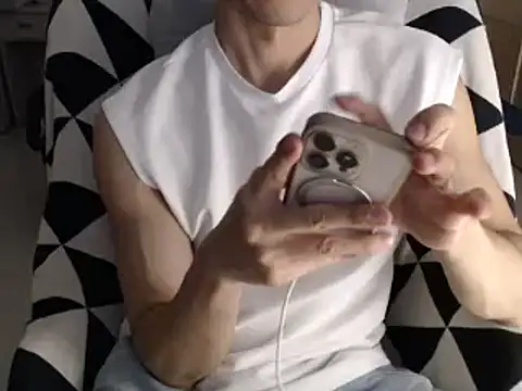 Kent6828 online show from 12, 4, 2026