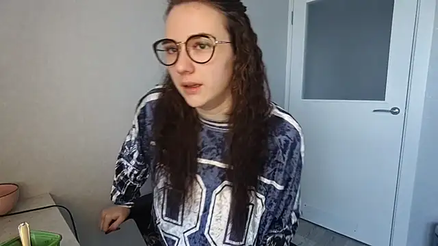 LaritaTocchio online show from 20, 4, 2026