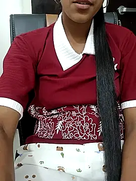 Snapshot of aushi_rajput chatting on 31, 3, 2026 aushi rajput online show from 31, 3, 2026