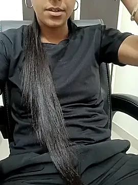 Snapshot of aushi_rajput chatting on 1, 4, 2026 aushi rajput online show from 1, 4, 2026