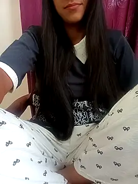 Snapshot of aushi_rajput chatting on 9, 4, 2026 aushi rajput online show from 9, 4, 2026