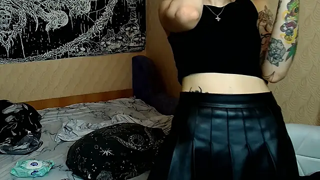 Snapshot of Finelia chatting on 8, 7, 2026 Finelia online show from 8, 7, 2026