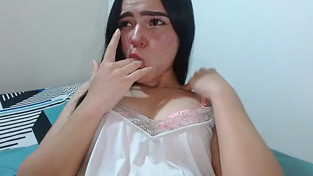 lina seduce online show from 6, 6, 2026