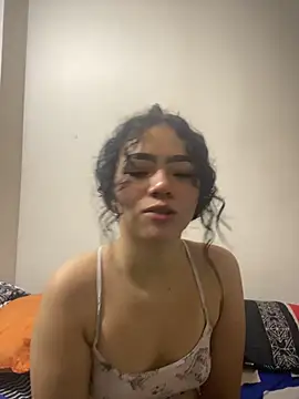 Snapshot of lina_seduce chatting on 4, 7, 2026 lina seduce online show from 4, 7, 2026