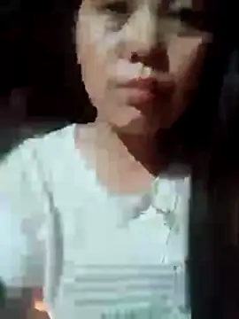 Snapshot of Abi-ni chatting on 25, 5, 2026 Abi-ni online show from 25, 5, 2026