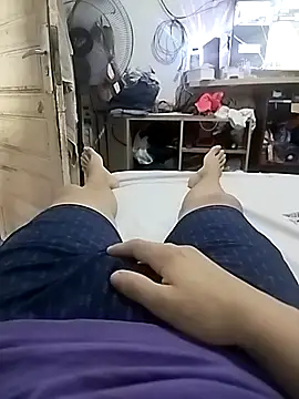 Snapshot of gato01020 chatting on 16, 3, 2026 gato01020 online show from 16, 3, 2026