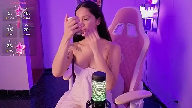 Oliviasims online show from 25, 3, 2026