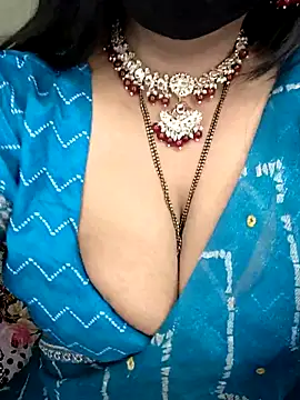 Snapshot of Miss_roohi chatting on 7, 5, 2026 Miss roohi online show from 7, 5, 2026