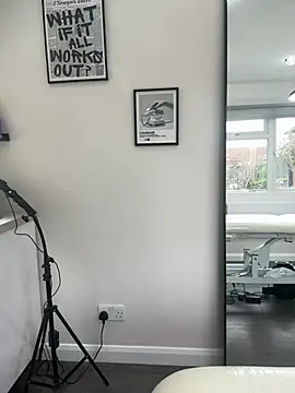 skarletthorne online show from 27, 3, 2026