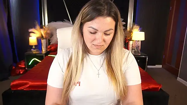 AlissyaGrayy online show from 13, 6, 2026