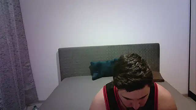 Snapshot of Gianiboy99 chatting on 28, 4, 2026 Gianiboy99 online show from 28, 4, 2026