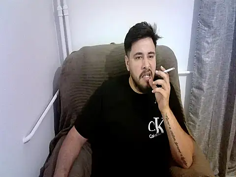 Snapshot of Gianiboy99 chatting on 4, 6, 2026 Gianiboy99 online show from 4, 6, 2026