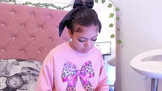 Alaia2 online show from 23, 4, 2026