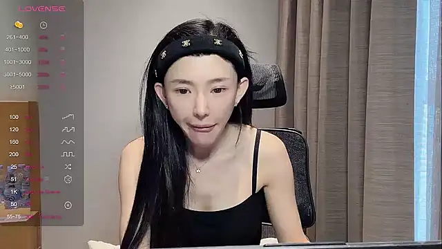 Snapshot of kiki-12 chatting on 16, 4, 2026 kiki-12 online show from 16, 4, 2026