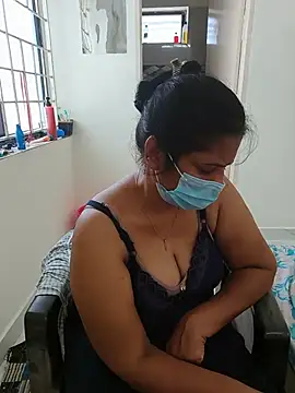 Snapshot of tamil_manjalmaami chatting on 15, 6, 2026 tamil manjalmaami online show from 15, 6, 2026