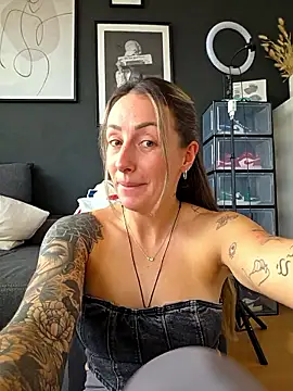 NicoleKaiser online show from 30, 3, 2026