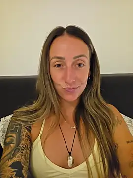 Snapshot of NicoleKaiser chatting on 24, 7, 2026 NicoleKaiser online show from 24, 7, 2026