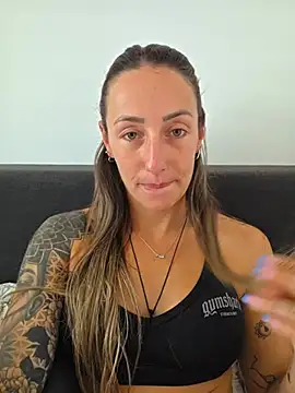 Snapshot of NicoleKaiser chatting on 25, 7, 2026 NicoleKaiser online show from 25, 7, 2026