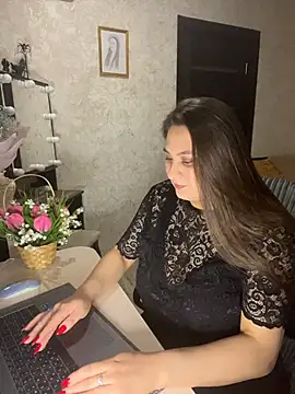 AgathaMyers online show from 31, 3, 2026