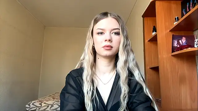 DeettaTolly online show from 29, 3, 2026
