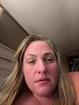 1SexyQueen online show from 28, 6, 2026