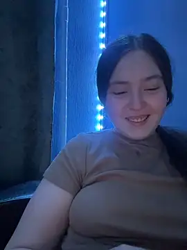 charmingggirl online show from 11, 5, 2026