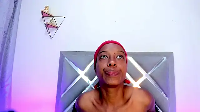 Emmaa sweeet  online show from 21, 3, 2026