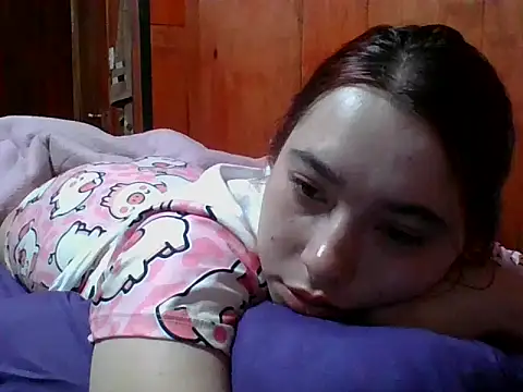 Annisof000 online show from 22, 3, 2026