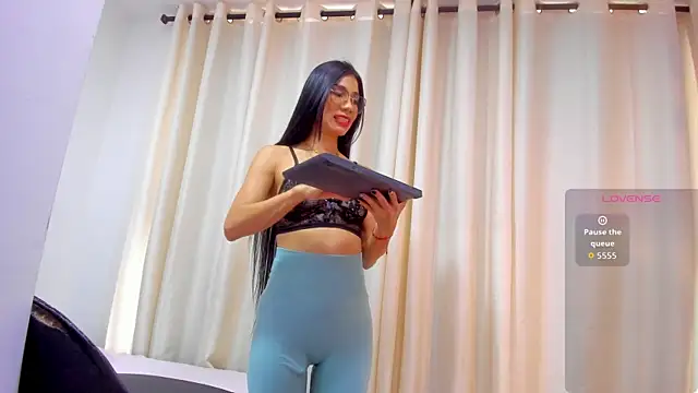 giana gill online show from 10, 4, 2026