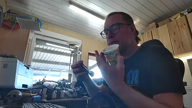 Toebsexxx online show from 19, 3, 2026