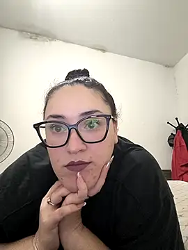 Lupexxx69 online show from 4, 4, 2026