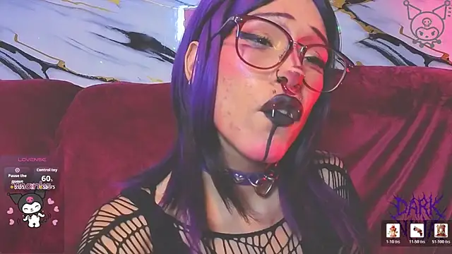 Snapshot of dark_nina__ chatting on 5, 6, 2026 dark nina online show from 5, 6, 2026