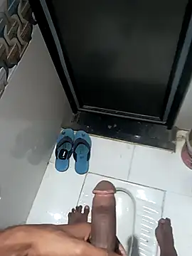 Snapshot of Lexcorp_15 chatting on 6, 4, 2026 Lexcorp 15 online show from 6, 4, 2026