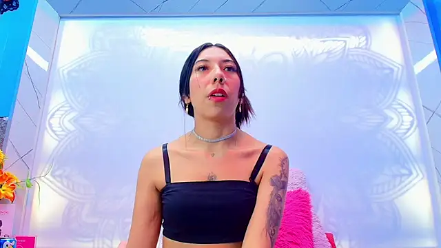 Alessia Clarky online show from 22, 4, 2026