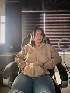 Laila LS online show from 18, 3, 2026