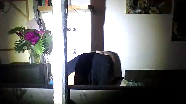 Snapshot of Anna-Cash chatting on 9, 5, 2026 Anna-Cash online show from 9, 5, 2026
