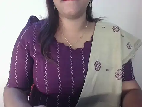 Lucky Meenu online show from 22, 4, 2026