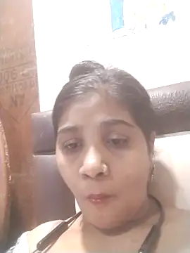 LovelyRenu online show from 1, 4, 2026