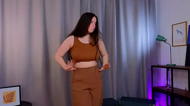 Snapshot of EnidCadarette chatting on 28, 3, 2026 EnidCadarette online show from 28, 3, 2026