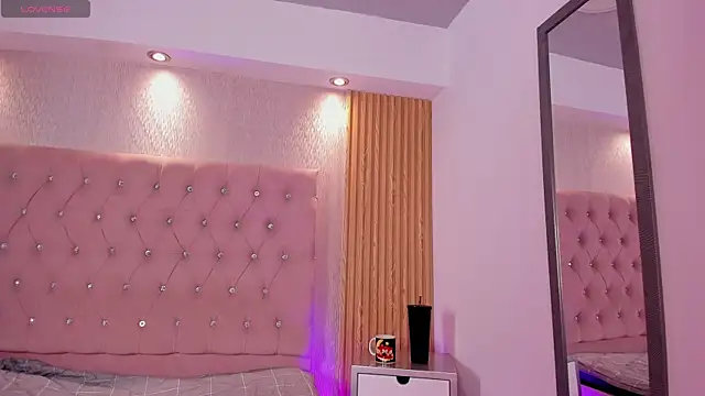 Jorinde Sexy online show from 8, 5, 2026