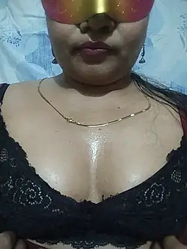 Snapshot of PriyankaSuthhar chatting on 26, 5, 2026 PriyankaSuthhar online show from 26, 5, 2026