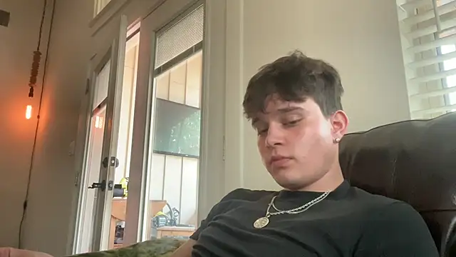 Snapshot of flacko1900 chatting on 25, 3, 2026 flacko1900 online show from 25, 3, 2026