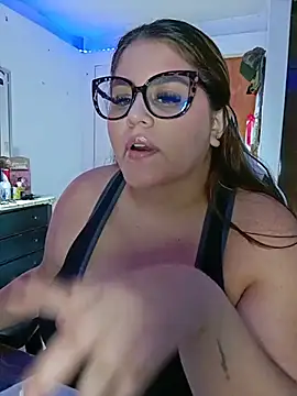 Snapshot of Bonny_rousse01 chatting on 26, 5, 2026 Bonny rousse01 online show from 26, 5, 2026
