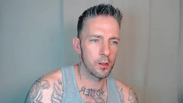 SkylarrGrey online show from 8, 6, 2026