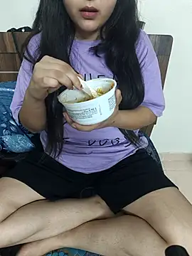 Snapshot of neelam_rawat chatting on 28, 4, 2026 neelam rawat online show from 28, 4, 2026