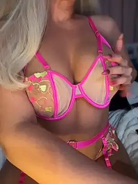 PinaColaBoom online show from 3, 7, 2026