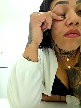 millacavalona09 online show from 15, 6, 2026
